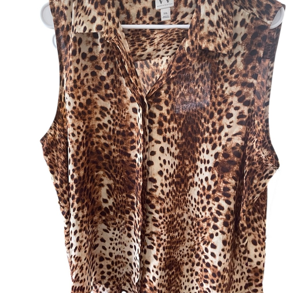 Worthington Brown Tan Sleeveless Buttoned Blouse